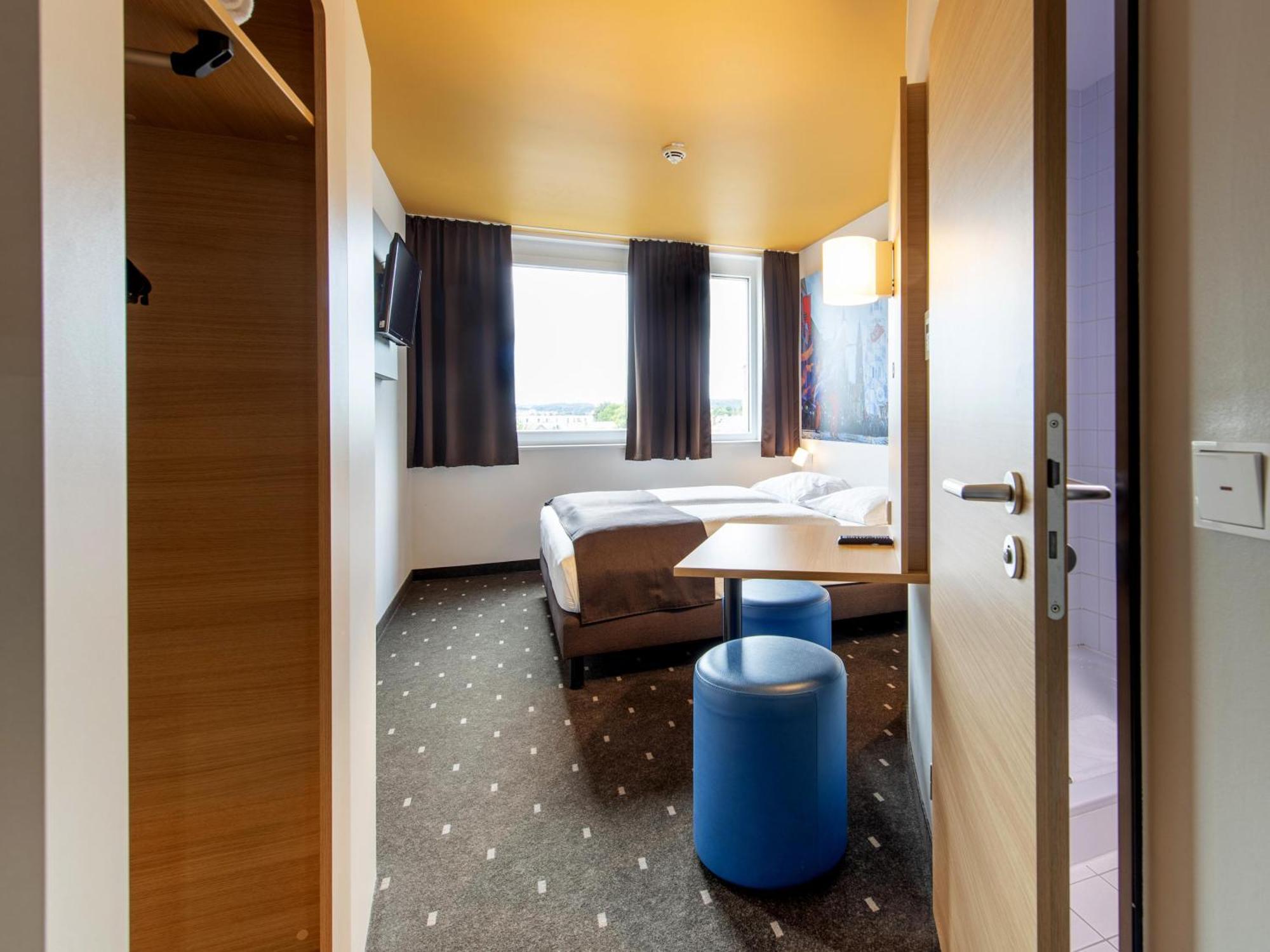 B&B Hotel Landshut Exterior photo
